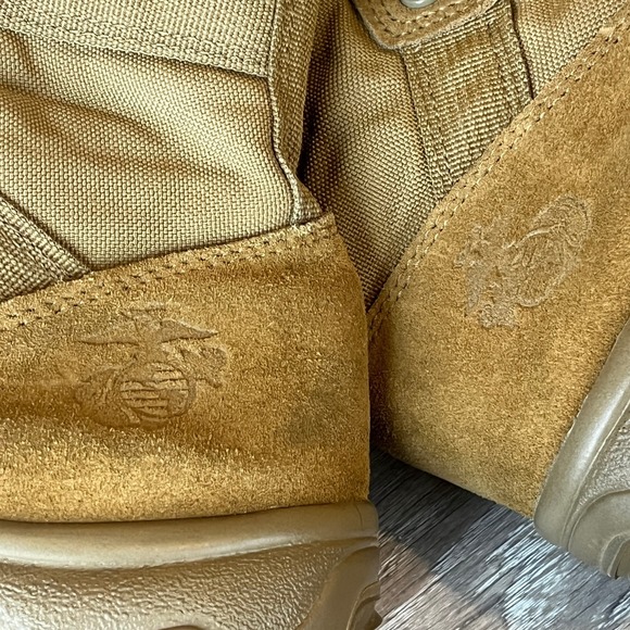 Danner Reckoning USMC EGA Coyote Brown Hot Mens 7.5 Womens 9 UK 7 EU 41 - Picture 3 of 12